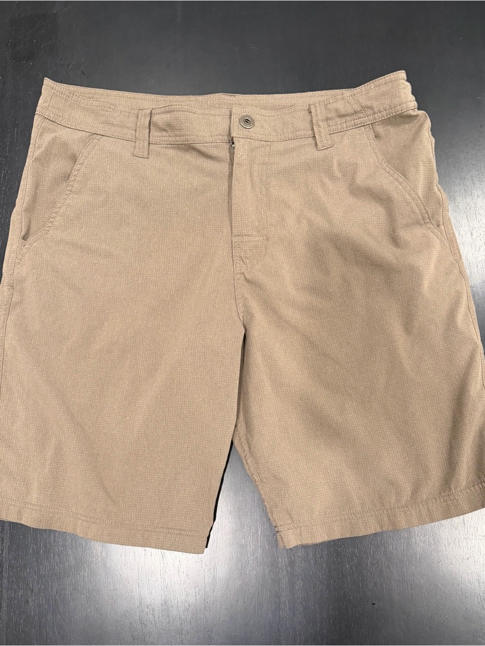 Prana Men's Flat Front Shorts in Light Khaki